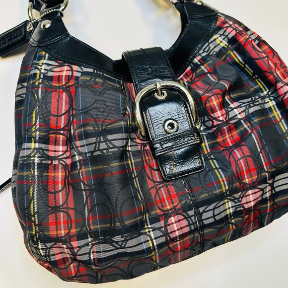 Vintage Y2K Coach Soho Lynn Pleated Tartan Plaid Buckle-Flap Hobo Shoulder Bag - Picture 2 of 10